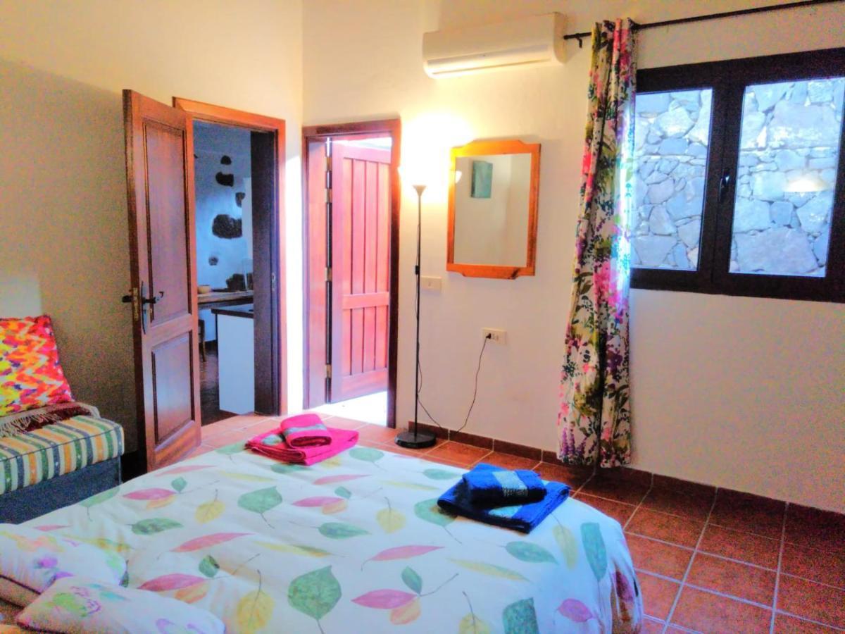 Centro Ave Fenix Villa Femés Exterior photo